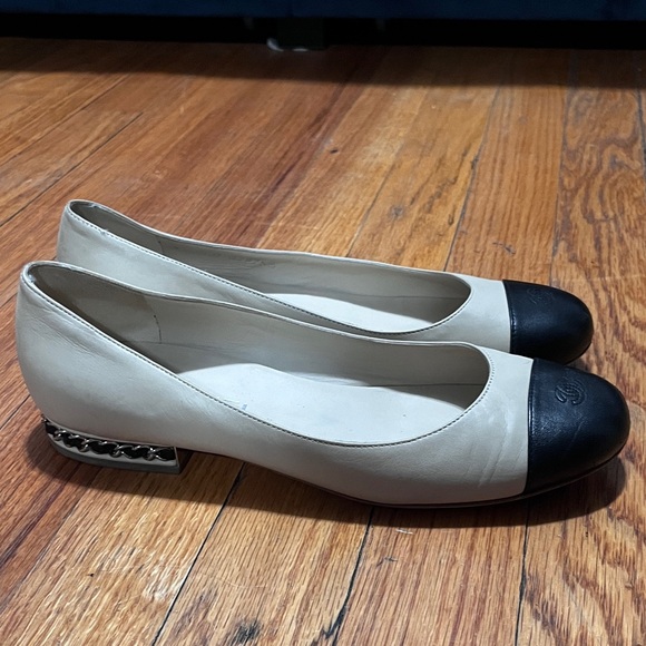 Chanel Toe Cap Flats - Picture 6 of 10
